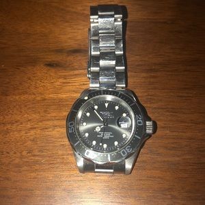 Invicta Watch Silver w/Black Face (open to offers)
